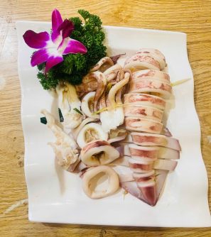 Mực trứng hấp sả