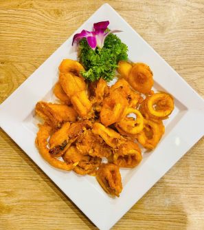 Mực chiên bơ tỏi 