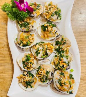 Ngao nướng mỡ hành 