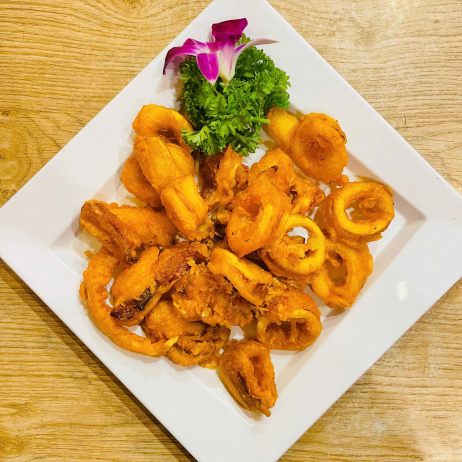 Mực chiên bơ tỏi 