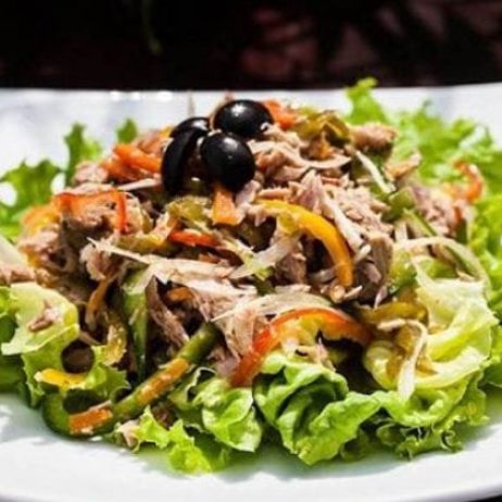 Salad cải mầm cá ngừ