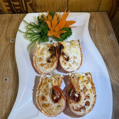 Tôm hùm tre nướng mọi 