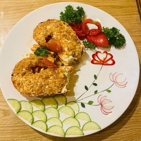 Tôm hùm tre nướng sốt bơ tỏi 